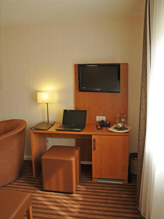 Hotel Nothwang Sindringen Bilik gambar